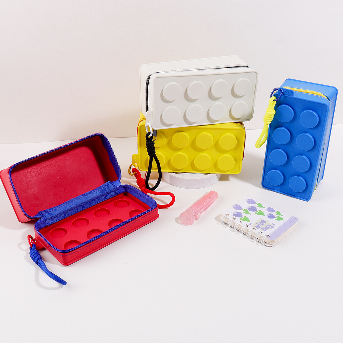 Retro monochrome building bloc - Stationery Office And School Supply Stores ulasan dan harga